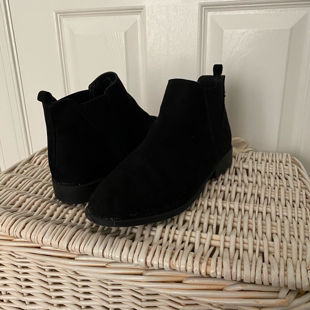 Black booties - Target
